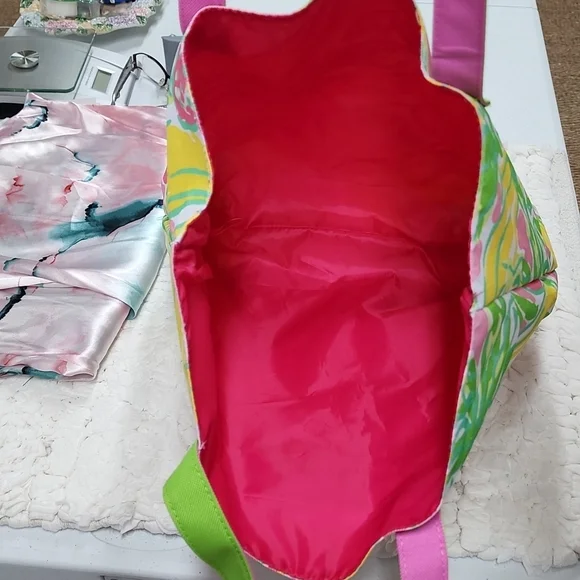 Lilly Pulitzer for Estee Lauder canvas bag - Picture 6 of 6